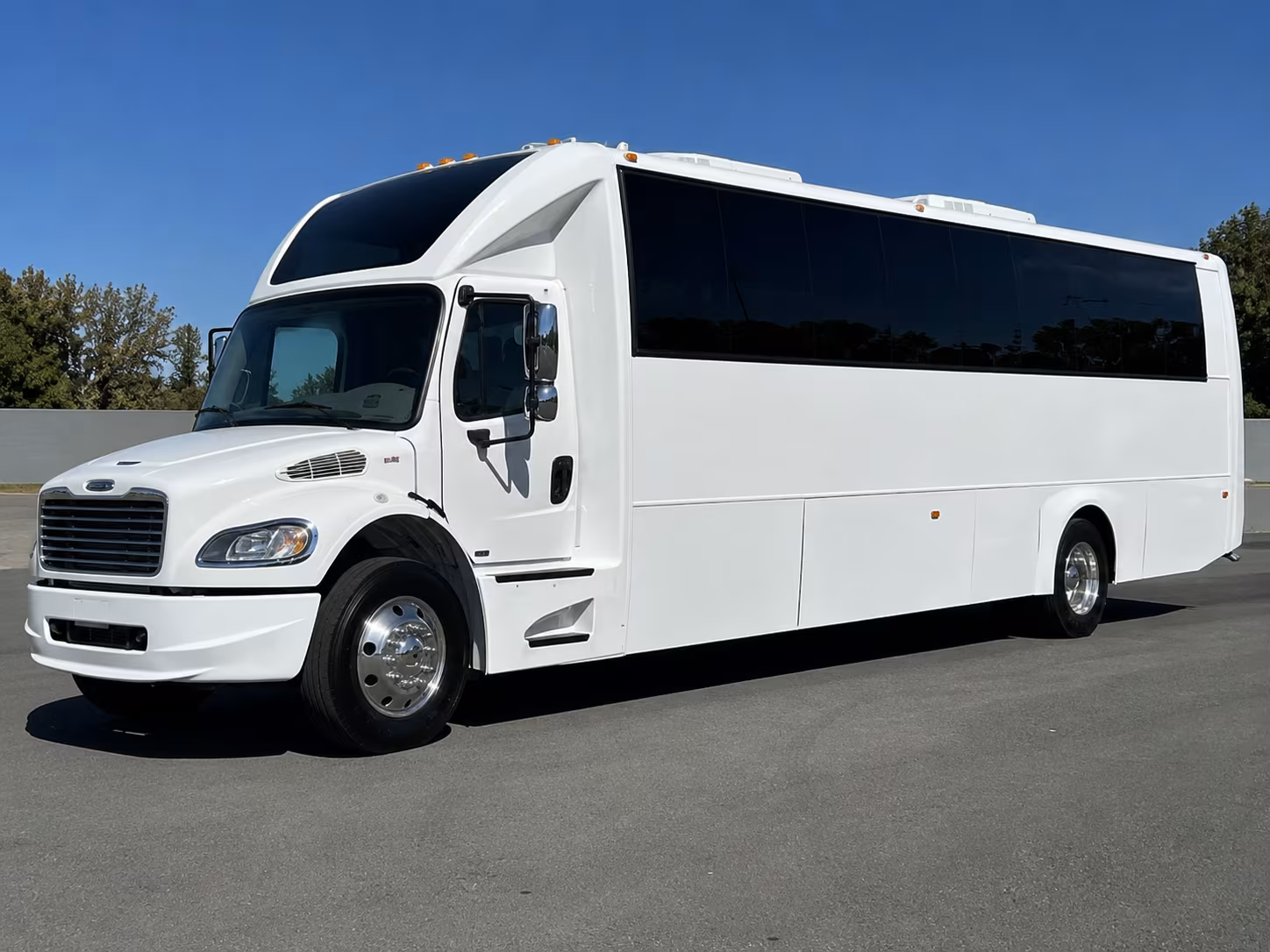 30 Passenger Party Bus Exterior