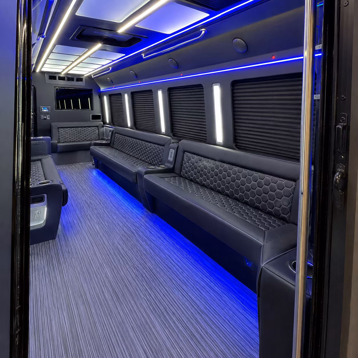 Boynton Beach Winery Tour & Pub Crawl Transportation