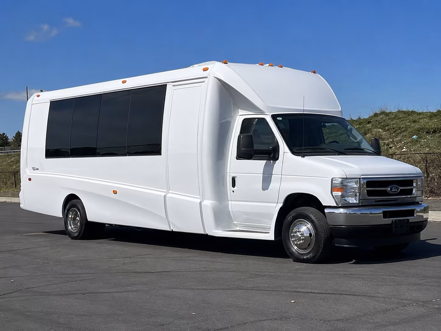 Delray Beach Homecoming & Prom Party Bus Rentals