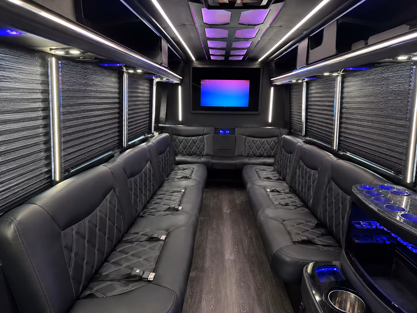 Port St. Lucie Birthday, Sweet 16, & Quinceañera Transportation onboard seating