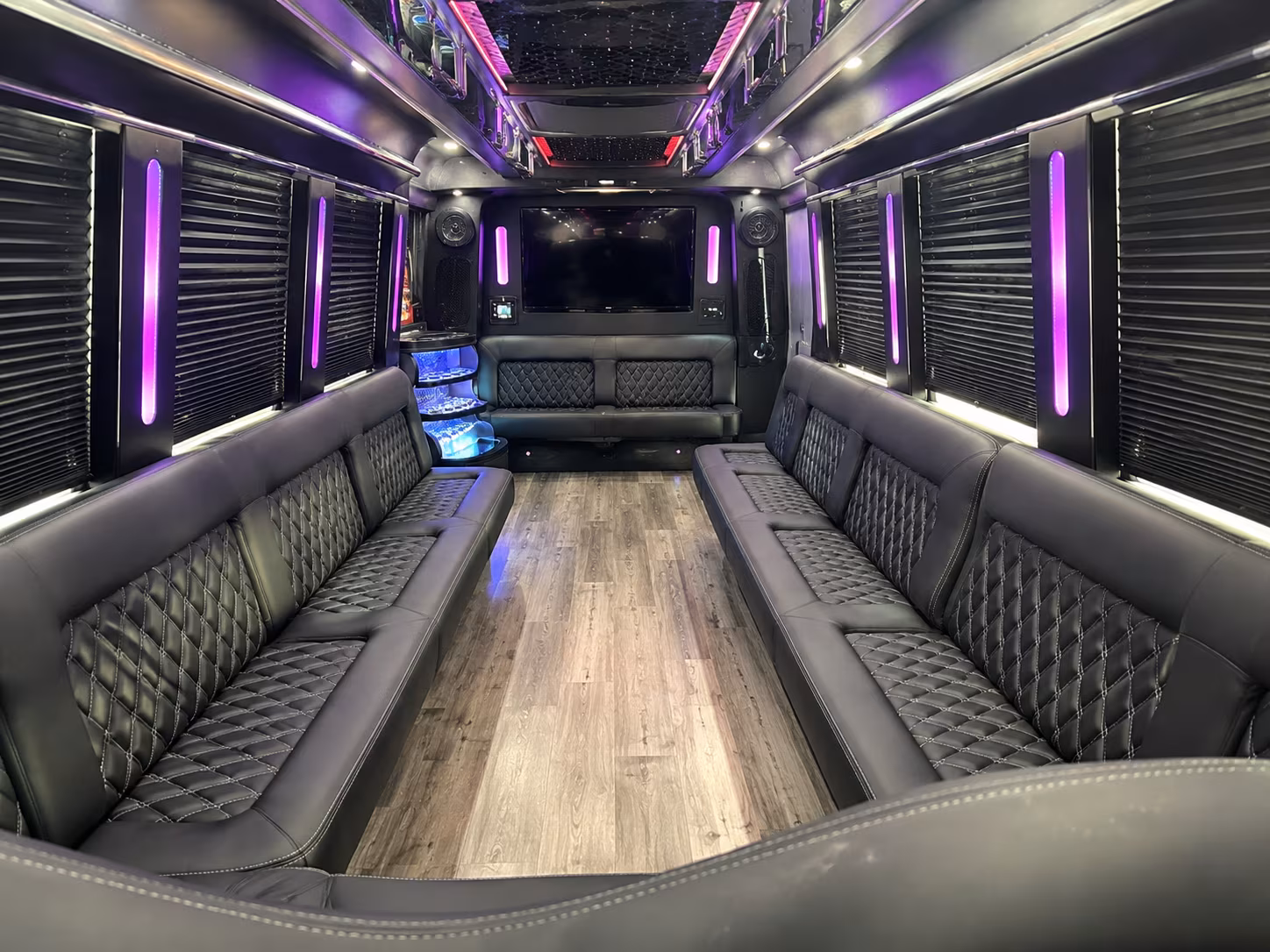 Port St. Lucie Winery Tour & Pub Crawl Transportation party bus exterior